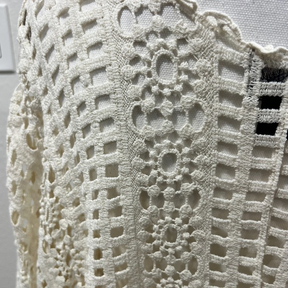 Step In Style Cream Boho Crochet Fringe Scoop Neck Tunic - Picture 9 of 12